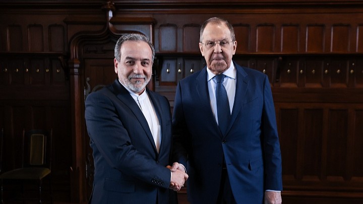 মধ্যপ্রাচ্য সংকট নিয়ে রাশিয়া-ইরানের পররাষ্ট্রমন্ত্রীর আলোচনা